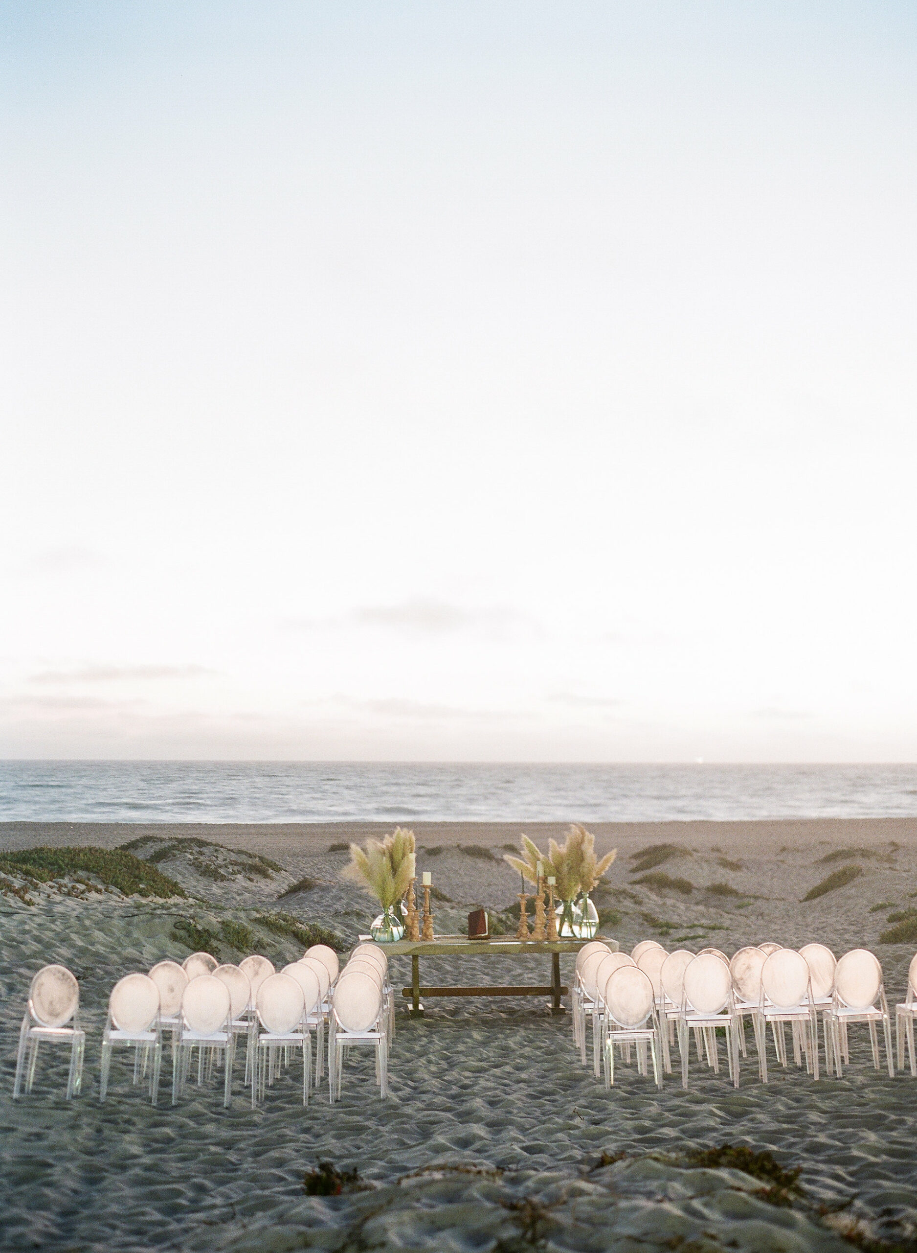 Beach Chic Wedding Inspiration - XOXO BRIDE Events